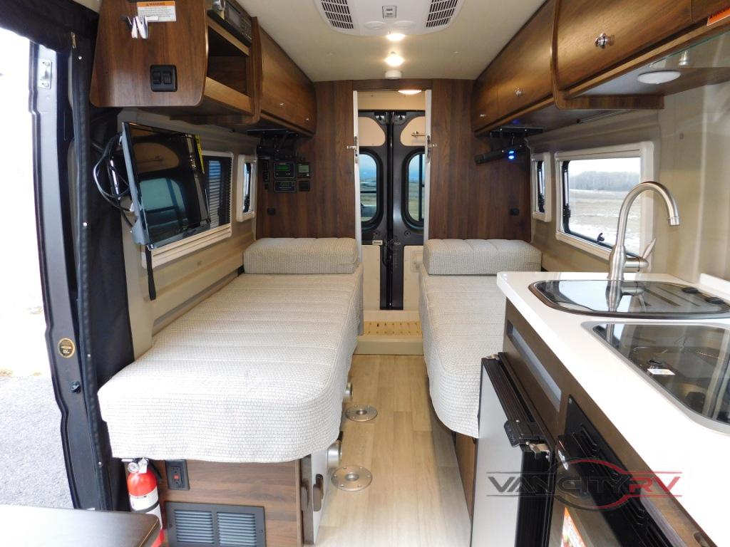 TRAVATO Interior