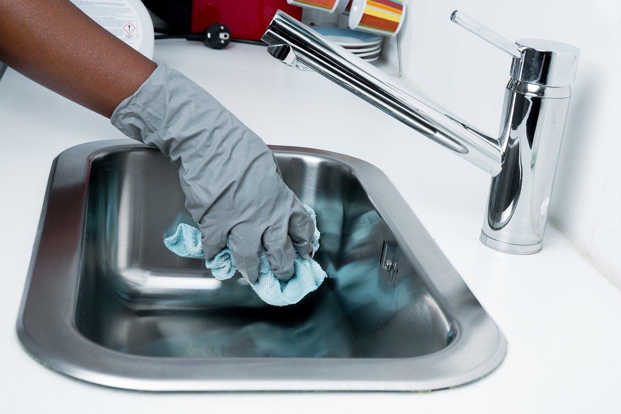 Sink Cleaning