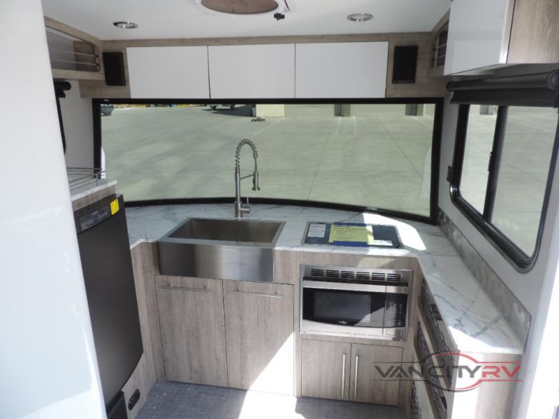 https://www.vancityrv.com/blog/wp-content/uploads/sites/185/2023/09/kitchen-2.jpg